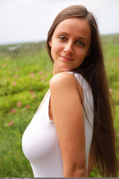 Eekat Domai
